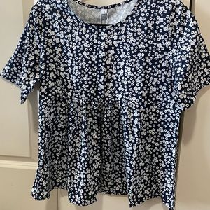 Adorable boutique blouse!